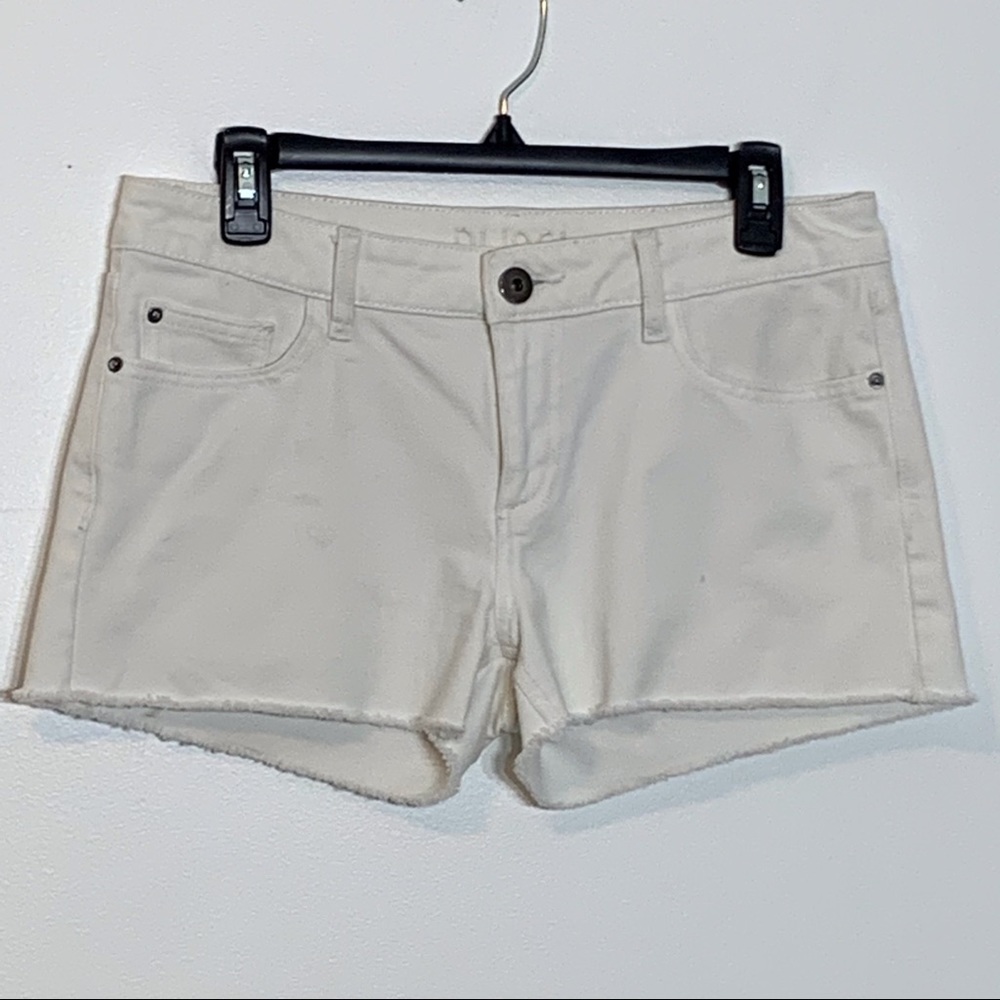 EUC DL 1961 Lola white frayed leg cutoff shorts